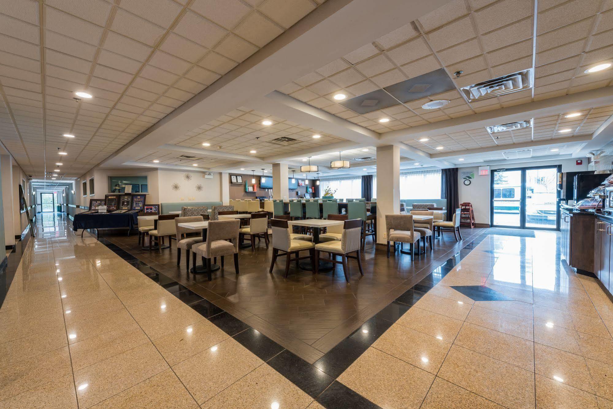 Wingate By Wyndham Chicago Schaumburg Exterior foto